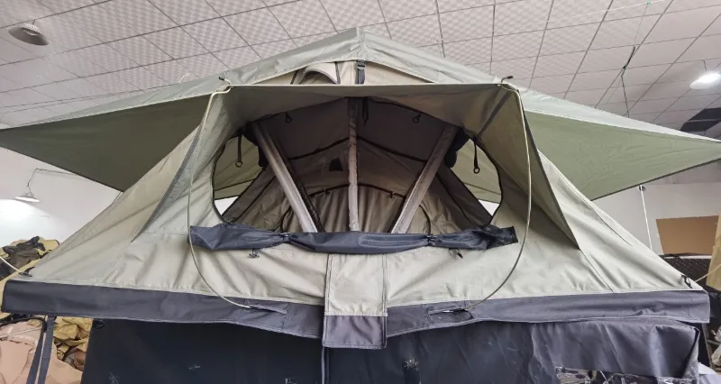 Roof Top Tents - Model 4 - image 1